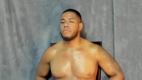 Snapshot of benjaminsr chatting on June 2026 02:38:01 AM BEJAMIN online show from June 2026 02:38:01 AM