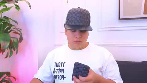 bennett_alejoo online show from February 2026 06:59:02 PM