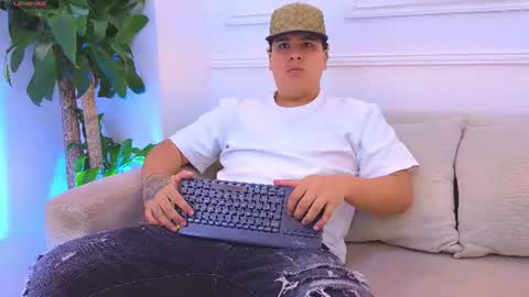 Snapshot of bennett_alejoo chatting on July 2026 06:56:02 PM bennett_alejoo online show from July 2026 06:56:02 PM