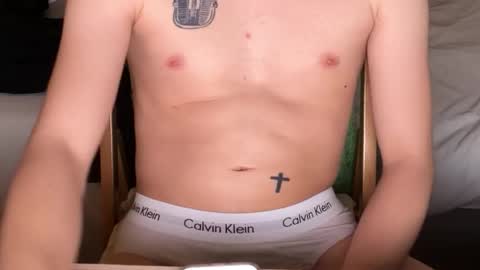 Bennie online show from April 2026 01:04:01 AM