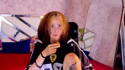 benny_wilson online show from November 2025 04:01:02 AM