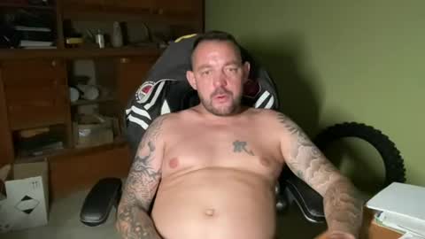 Snapshot of benochau chatting on June 2026 02:28:01 AM benochau online show from June 2026 02:28:01 AM