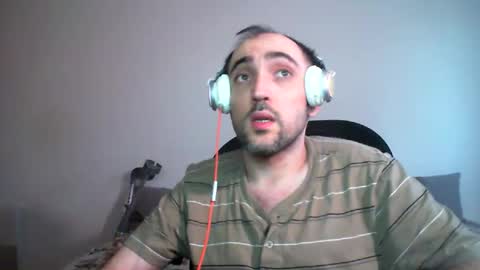 bentish online show from December 2024 02:02:02 PM