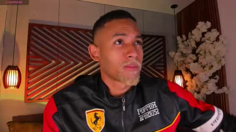 bento_fox online show from November 2025 04:02:02 AM