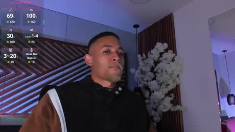 bento_fox online show from November 2025 03:41:01 AM