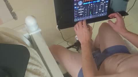 Snapshot of bentpilot chatting on February 2026 04:13:02 PM bentpilot online show from February 2026 04:13:02 PM