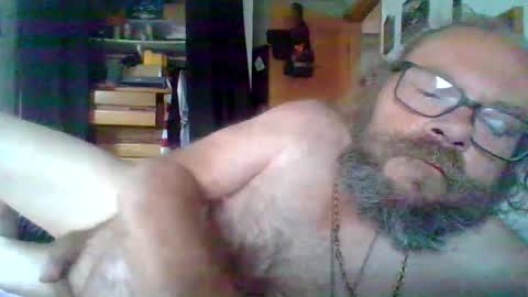 Snapshot of bergeeric1970 chatting on October 2025 05:08:02 PM bergeeric1970 online show from October 2025 05:08:02 PM