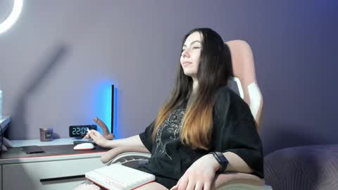 BeriesNiks online show from January 2025 03:07:01 PM