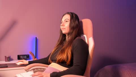 BeriesNiks online show from January 2025 06:10:01 PM