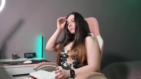 BeriesNiks online show from February 2025 11:46:01 AM