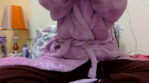 Snapshot of bermudatriangle12 chatting on January 2025 05:20:01 PM tixxie online show from January 2025 05:20:01 PM