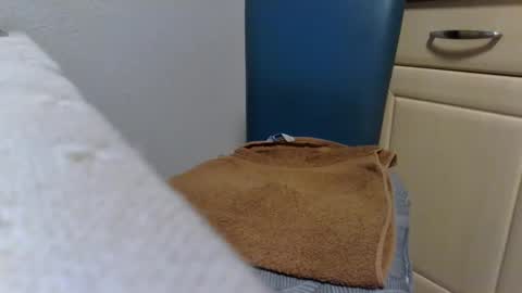 Snapshot of bernie6004 chatting on February 2026 07:42:02 PM bernie6004 online show from February 2026 07:42:02 PM