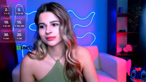 Snapshot of berry_alma chatting on June 2026 07:27:02 PM Alma online show from June 2026 07:27:02 PM