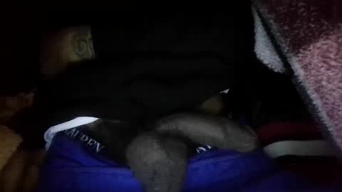 ToxicPipe757 online show from December 2025 04:46:02 PM