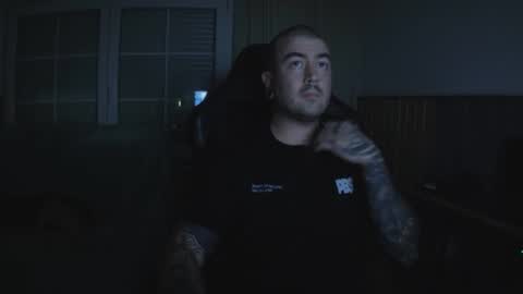 berto3389 online show from December 2025 08:47:01 PM