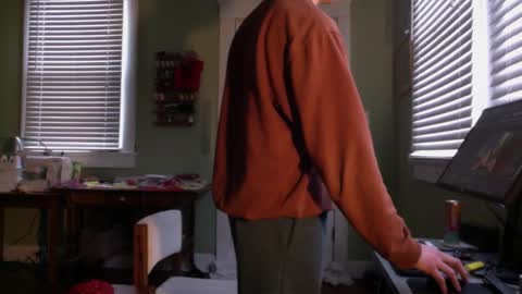 Snapshot of best_triam chatting on January 2025 05:22:02 PM best_triam online show from January 2025 05:22:02 PM