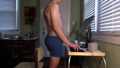 Snapshot of best_triam chatting on February 2025 10:00:01 PM best_triam online show from February 2025 10:00:01 PM