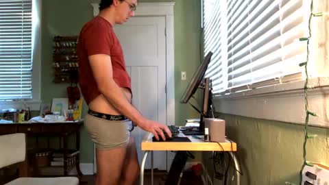 Snapshot of best_triam chatting on September 2025 09:08:02 PM best_triam online show from September 2025 09:08:02 PM