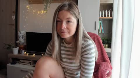 Vicky   online show from January 2025 08:55:01 AM