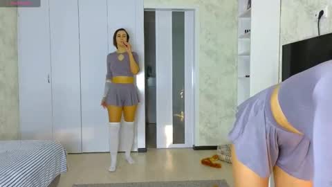 Snapshot of bestgirls2021 chatting on February 2025 03:24:01 AM Hellen and Natali online show from February 2025 03:24:01 AM