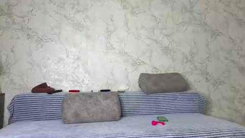 Snapshot of bestgirls2021 chatting on October 2025 03:04:01 AM Hellen and Natali online show from October 2025 03:04:01 AM