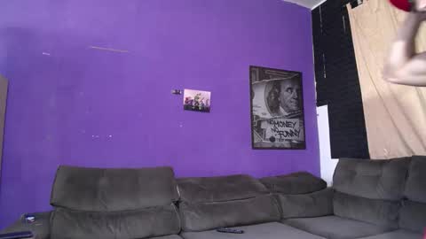Snapshot of bestmuscle chatting on February 2025 07:38:02 PM bestmuscle online show from February 2025 07:38:02 PM