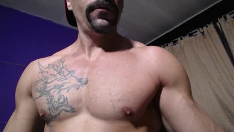 Snapshot of bestmuscle chatting on February 2025 10:03:01 PM bestmuscle online show from February 2025 10:03:01 PM