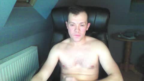 bestworld_ online show from November 2025 05:56:01 PM