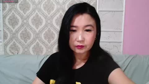 Snapshot of bet_lu chatting on September 2025 05:52:02 AM Bet Lu online show from September 2025 05:52:02 AM