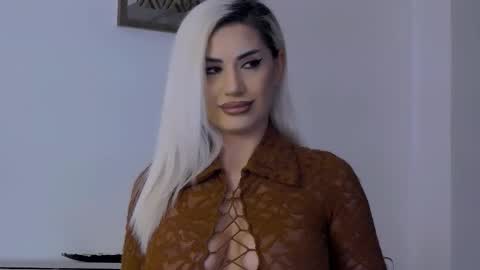 bethierusse online show from February 2026 10:48:02 PM