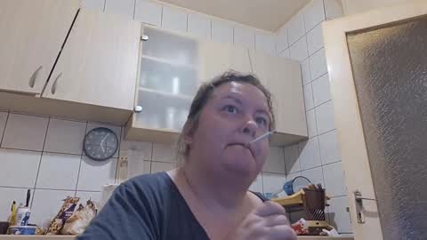 bethnorth online show from September 2025 02:03:02 AM