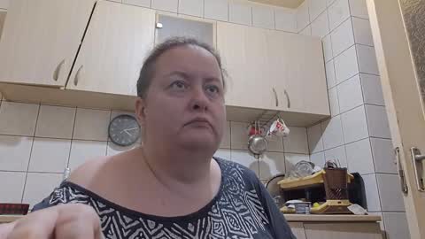 bethnorth online show from February 2026 02:04:01 AM