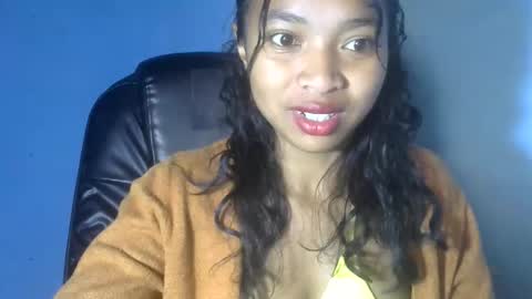 Snapshot of better_catya chatting on June 2026 04:45:01 AM CATYA online show from June 2026 04:45:01 AM