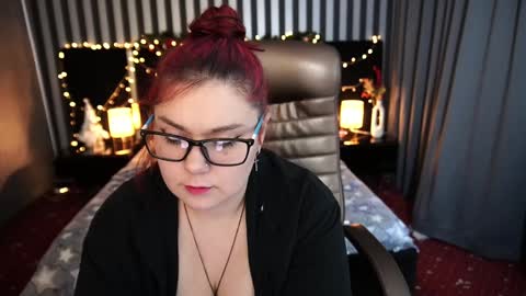 Snapshot of betttydark chatting on January 2025 11:30:01 PM betttydark online show from January 2025 11:30:01 PM