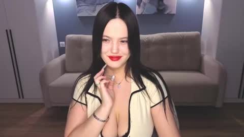 Snapshot of betty__davvis chatting on September 2025 08:52:02 PM Betty online show from September 2025 08:52:02 PM