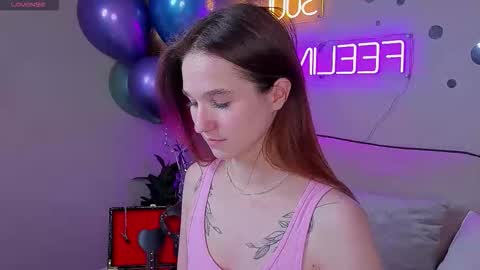 Snapshot of betty_nicolsson chatting on September 2025 10:40:01 AM Eva online show from September 2025 10:40:01 AM