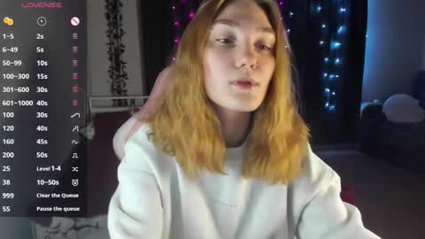 Snapshot of betty_witchy chatting on March 2025 01:01:02 AM Dory make me happier online show from March 2025 01:01:02 AM