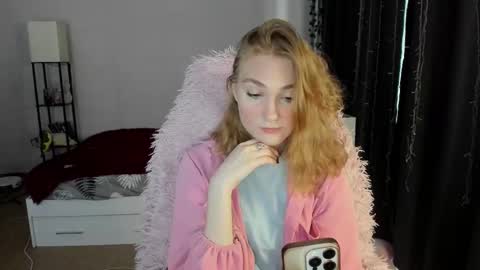 Snapshot of betty_witchy chatting on December 2025 03:22:01 AM Dory make me happier online show from December 2025 03:22:01 AM