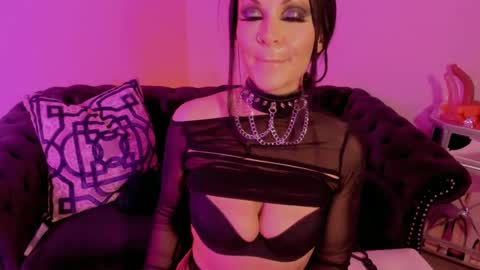 NatashaxoBangs online show from February 2025 10:49:01 AM