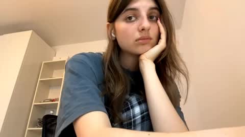 Snapshot of beulahweikert chatting on May 2026 05:29:02 PM Lina online show from May 2026 05:29:02 PM