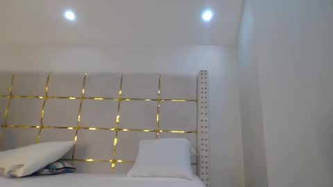 beverly online show from November 2025 07:02:01 PM