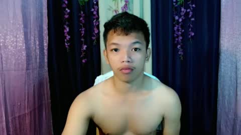 Adrian online show from February 2025 08:42:02 PM