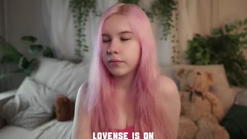 Snapshot of bezuya chatting on December 2025 01:21:02 AM Eliz online show from December 2025 01:21:02 AM