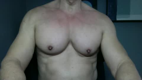 BGDKMUSCLEGUY - SELECTED BY CHATURBATE AS A TOP BROADCASTER FOR 2023 online show from October 2025 05:22:02 PM
