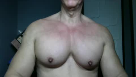 BGDKMUSCLEGUY - SELECTED BY CHATURBATE AS A TOP BROADCASTER FOR 2023 online show from October 2025 05:06:01 AM