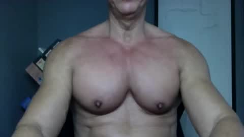 BGDKMUSCLEGUY - SELECTED BY CHATURBATE AS A TOP BROADCASTER FOR 2023 online show from November 2025 06:40:01 PM