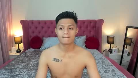 Snapshot of bhillrhey121103 chatting on December 2025 11:48:01 AM bhillrhey121103 online show from December 2025 11:48:01 AM