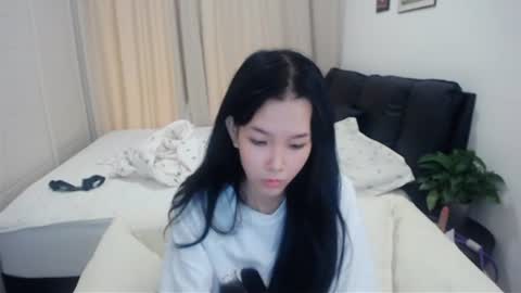 Snapshot of bhwuyulian chatting on June 2026 03:40:01 AM bhwuyulian online show from June 2026 03:40:01 AM