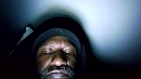 Snapshot of bi582945 chatting on November 2025 12:24:01 AM bi582945 online show from November 2025 12:24:01 AM