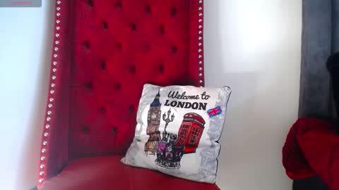 Bianca Antonelli online show from December 2025 01:15:01 PM